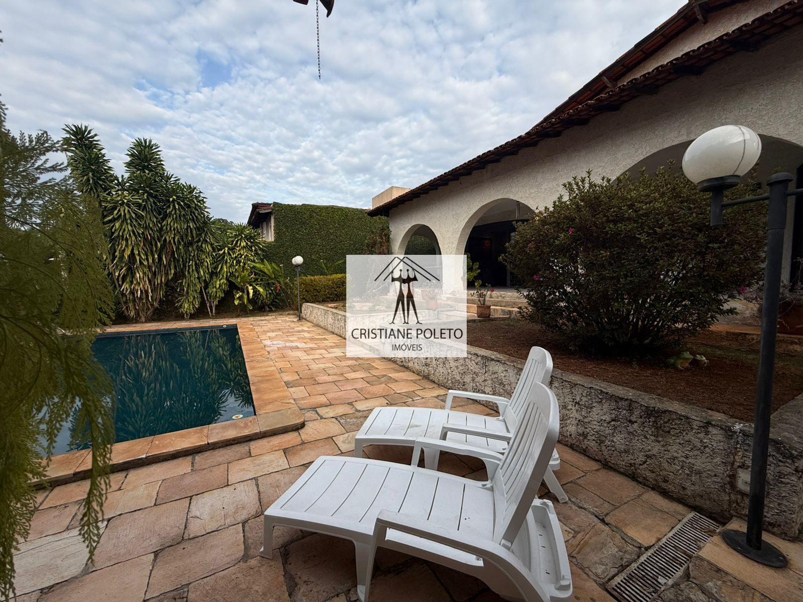 Lago Sul SHIS QI 19 - Terrea para Reforma