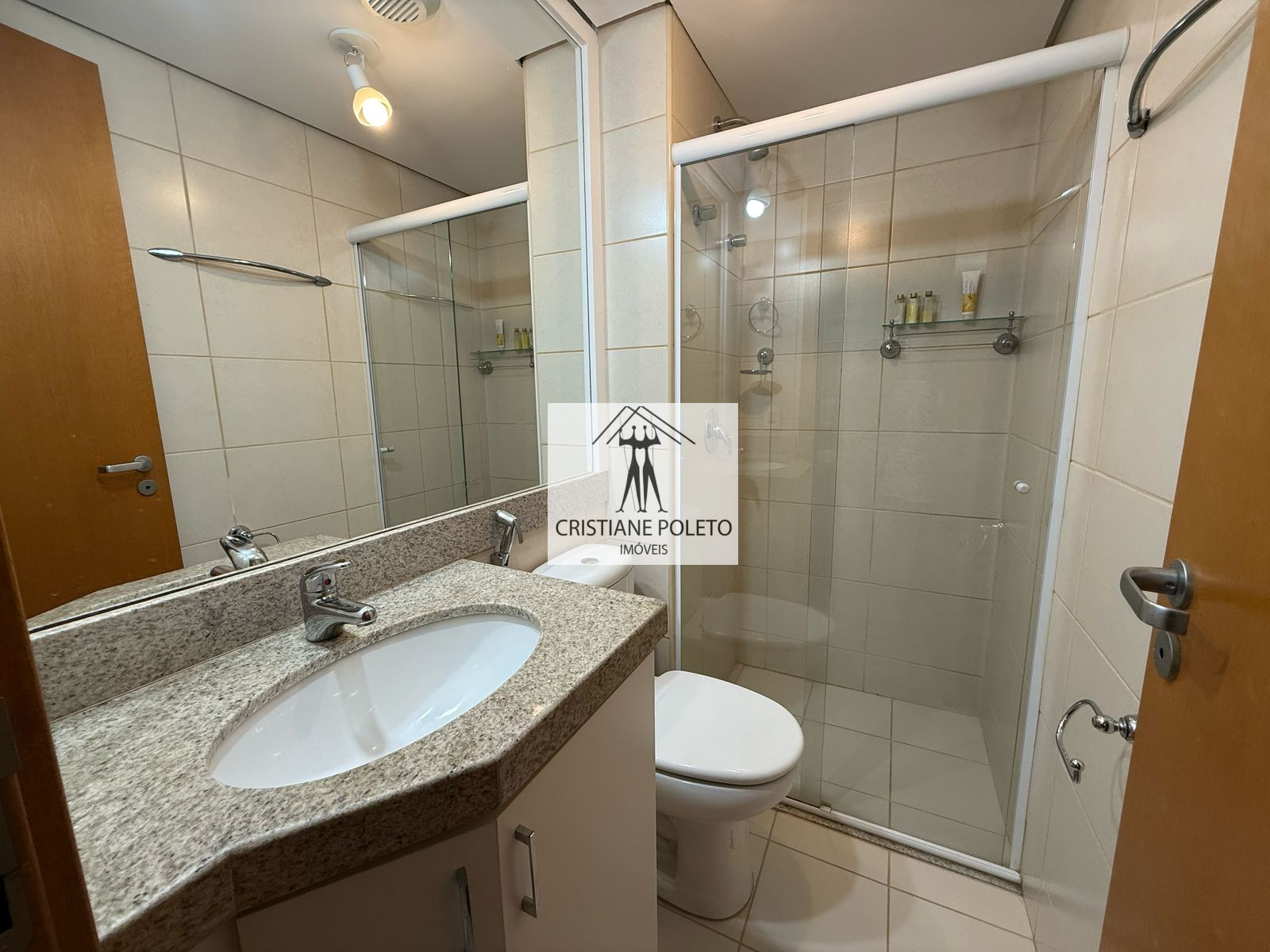 Ilhas do Lago - 02 quartos 75m2 mobiliado